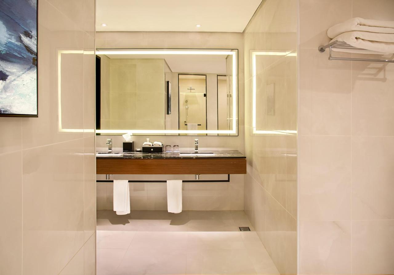 Asiana Grand Hotel Dubai Esterno foto Bathroom