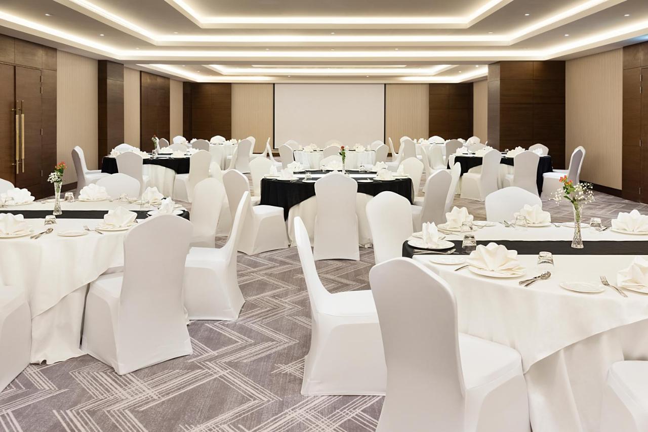 Asiana Grand Hotel Dubai Esterno foto The ballroom